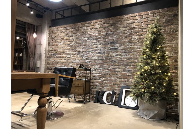 国分寺美容室kouの店内